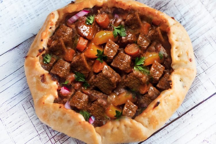 Meat Pie Roma The real meat pie from antiquity (You don’t eat the crust) – GREEK GOES ...